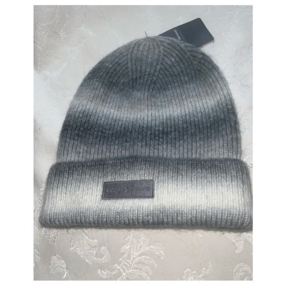 Lucky Brand NWT Gray & White Wool Polyester Blend Cuffed Ribbed Beanie OS